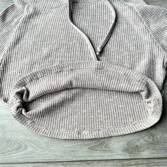 Gymshark Slounge Taupe  Cropped Hoodie - Picture 11 of 15